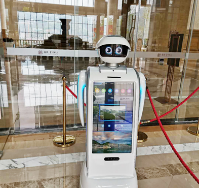 小笨智能  酒店机器人
